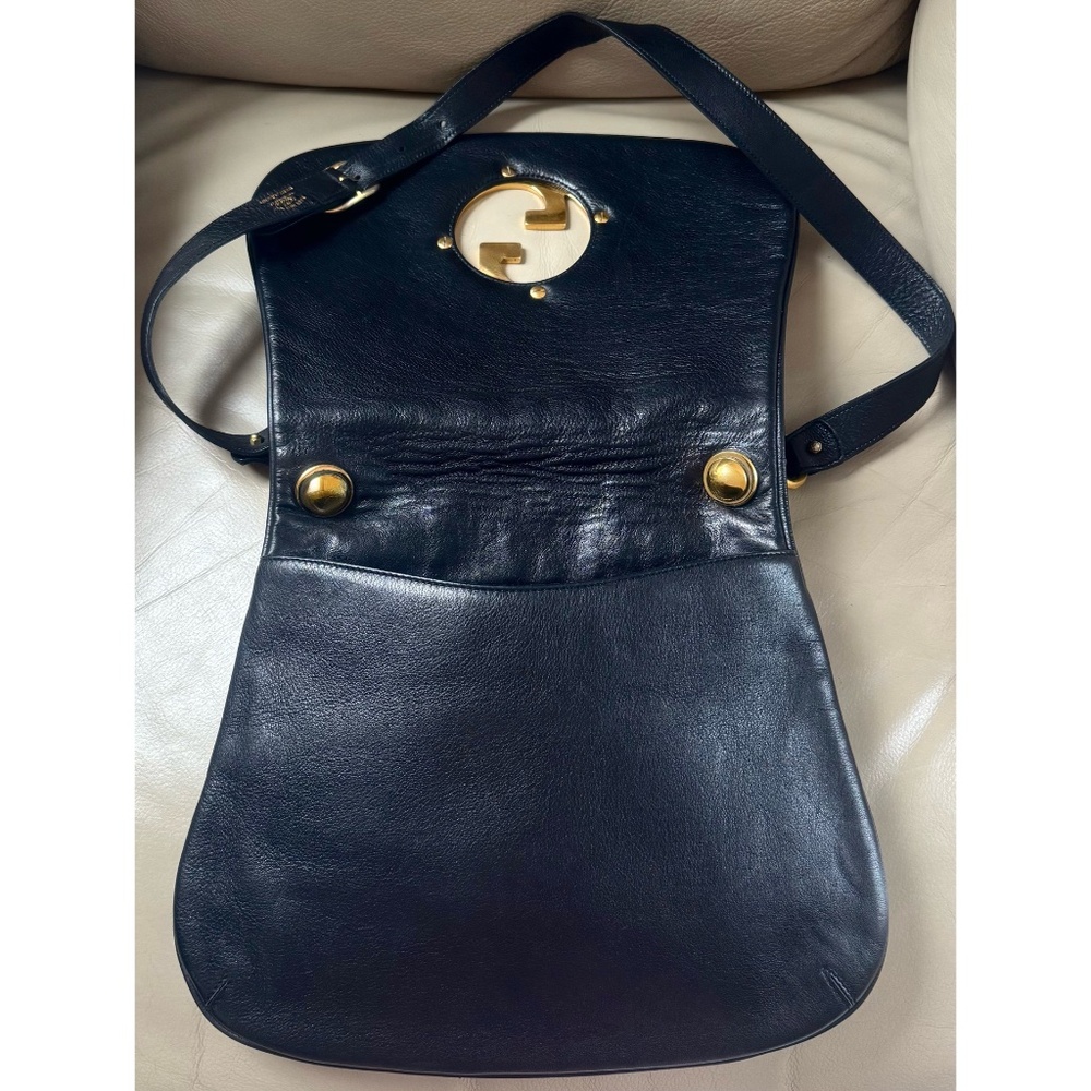 Gucci Black Shoulder Bag with Gold GG Emblem - Picture 7 of 11